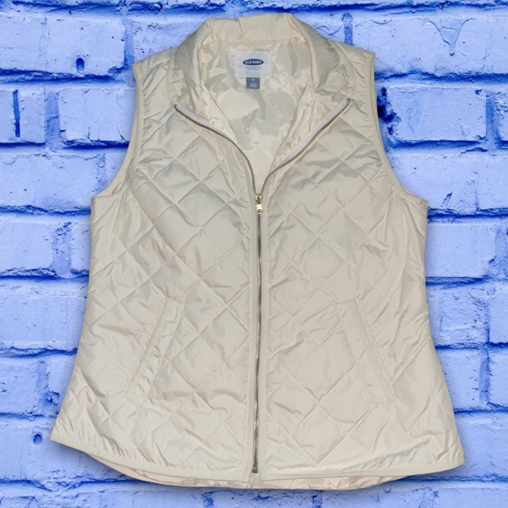 Old Navy Classic Quilted Vest White/cream sz M